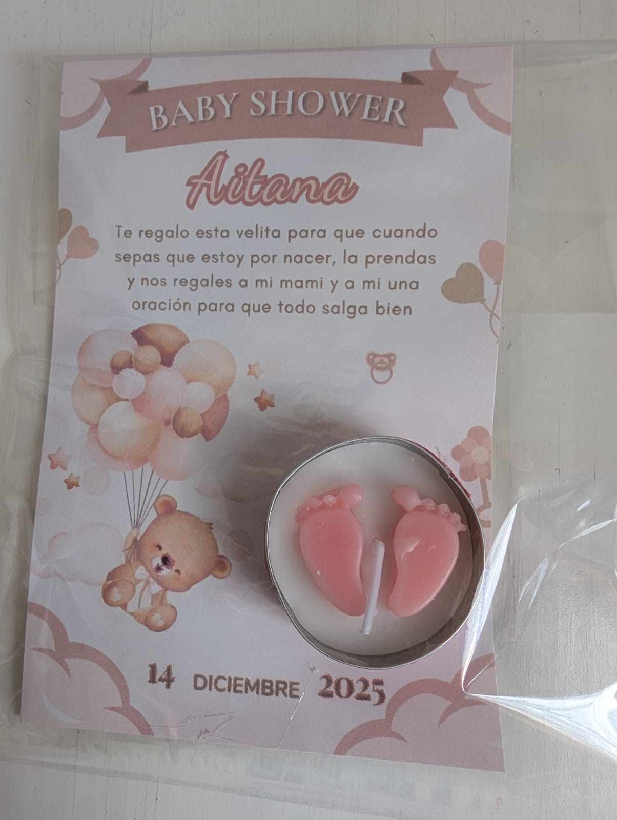 Vela con Piesitos y Tarjeta