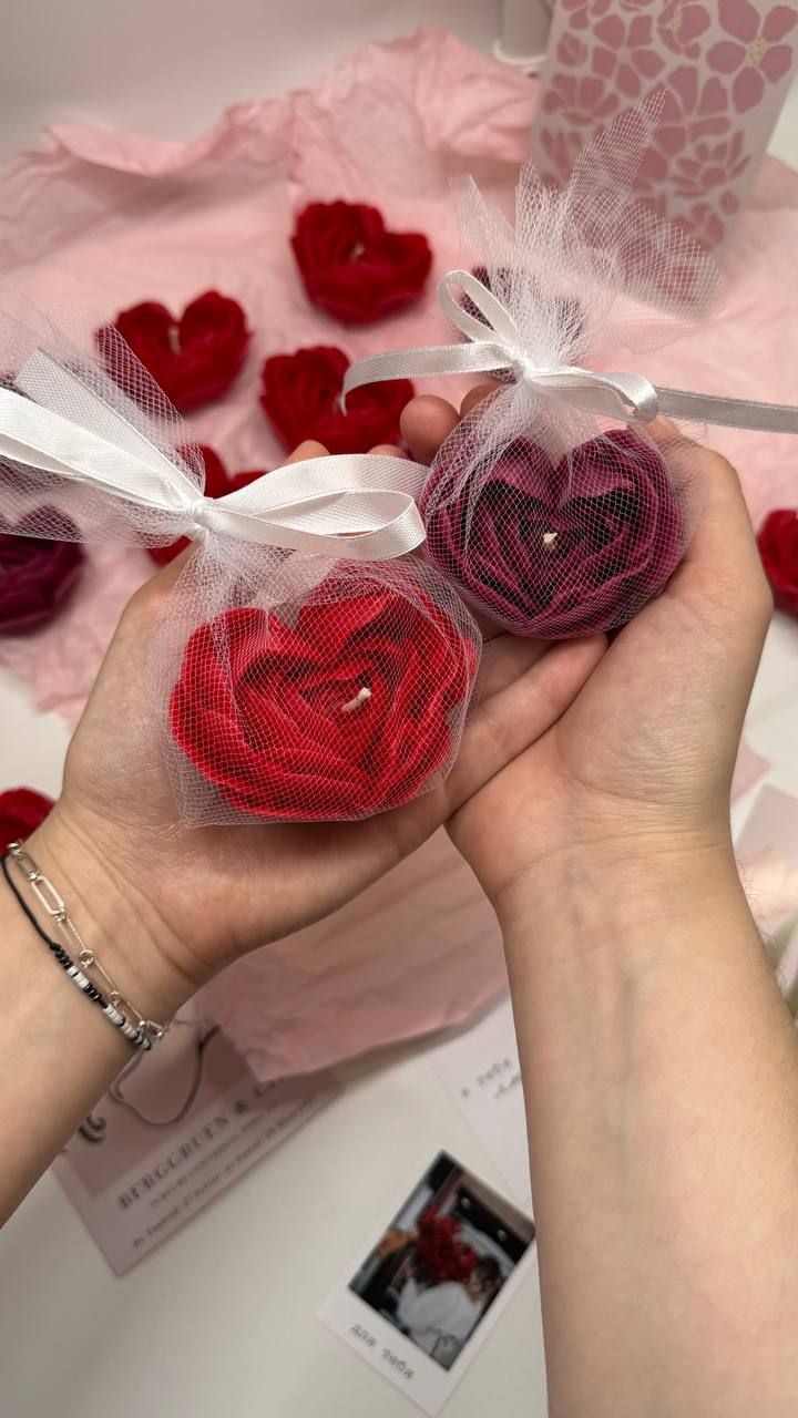 Corazón de petalos con Tul