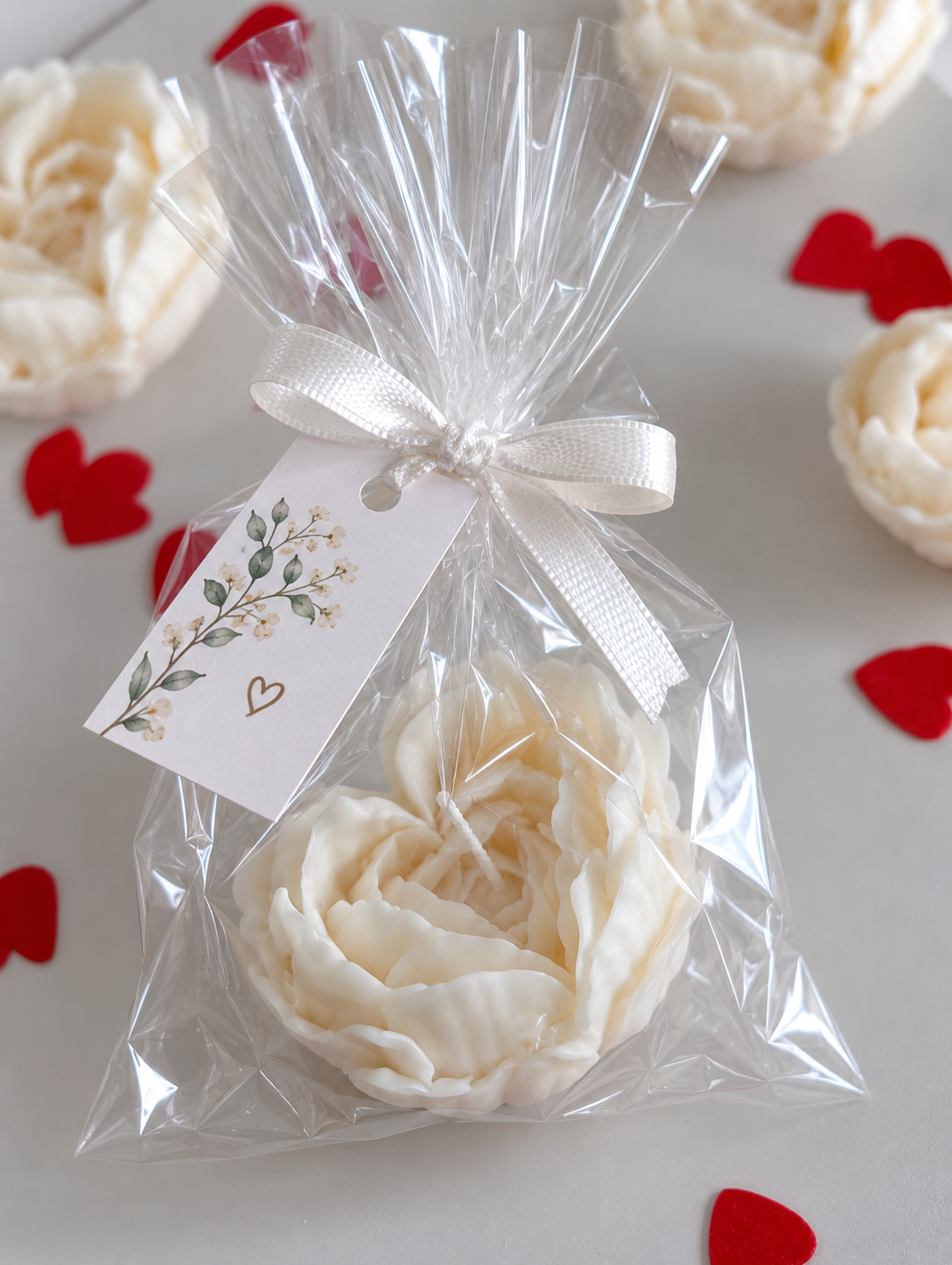Corazón de petalos con Listón